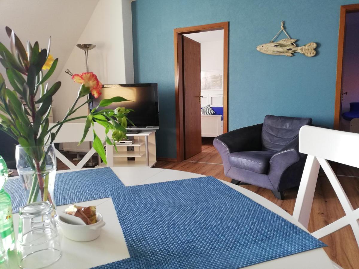 Kajuethus Apartment 3 Фехмарн Екстериор снимка